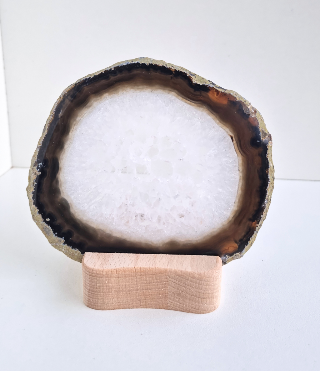 Agate disc with tealight holder