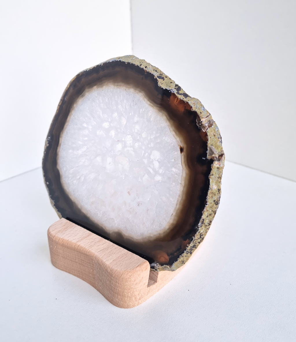 Agate disc with tealight holder