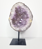 Amethist op standaard