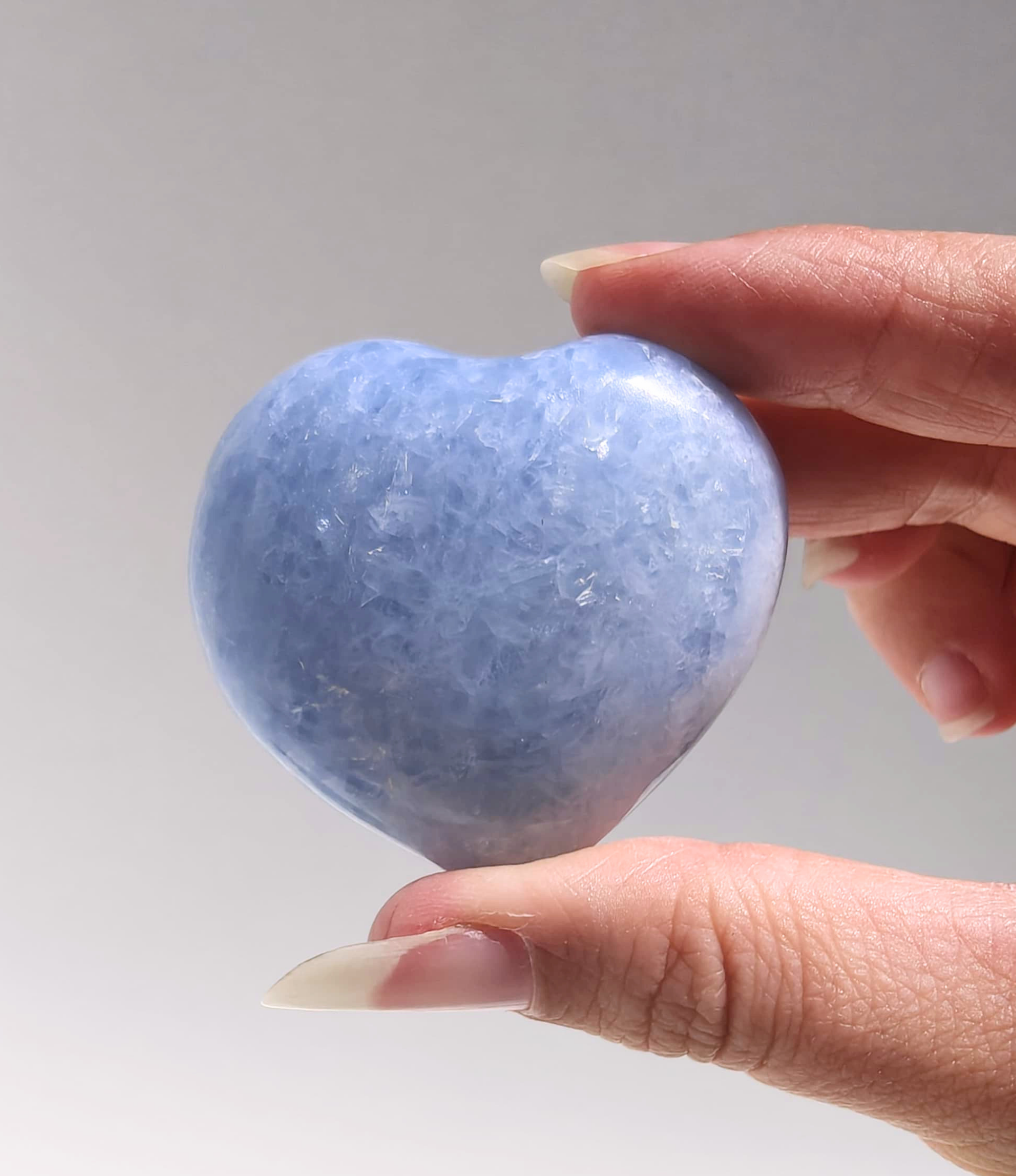 Blauwe calciet hart