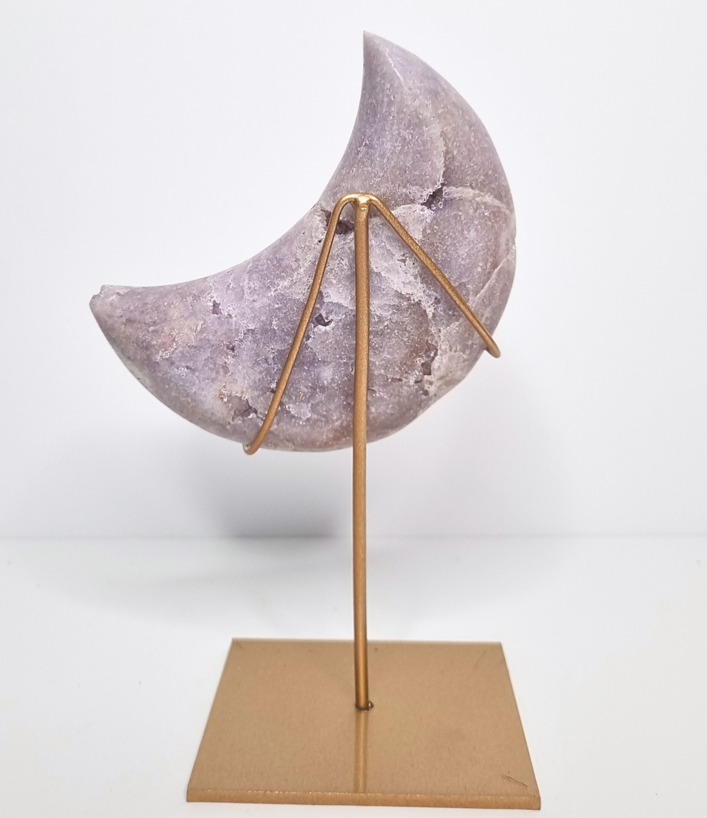 Roze amethist maan op standaard