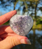 Amethyst mit Achat-Herz