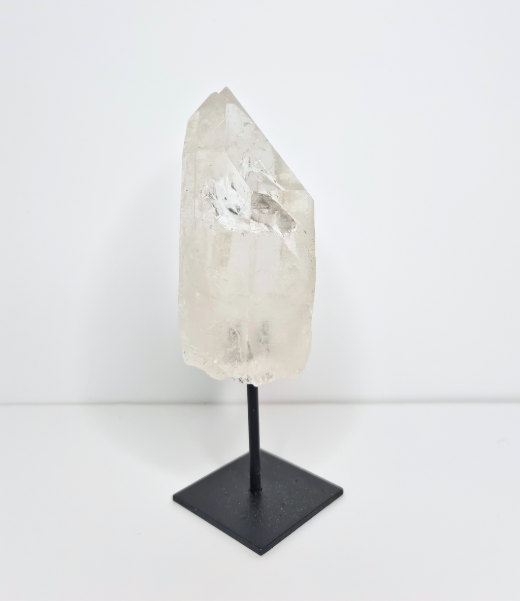 Bergkristal op standaard