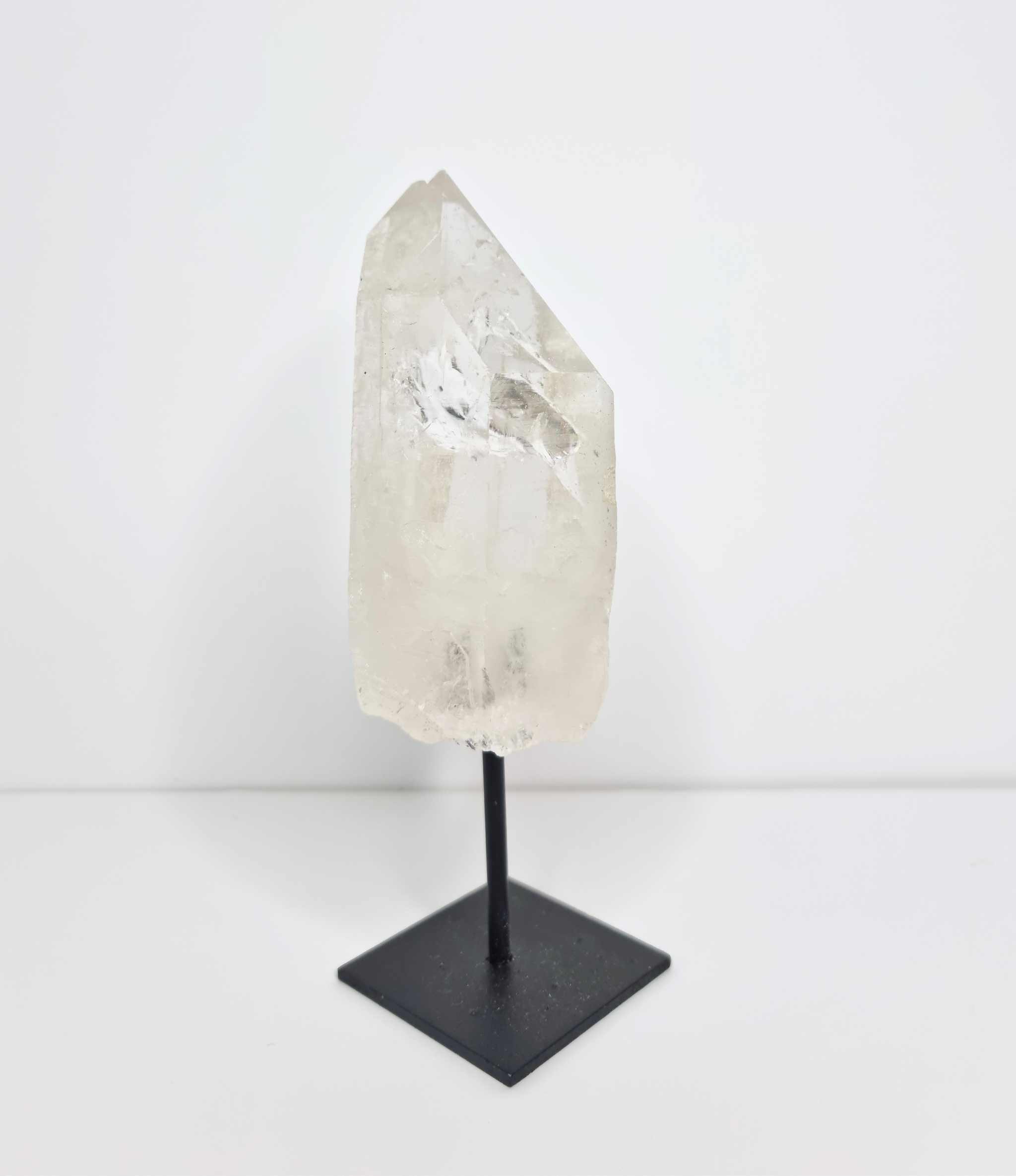 Bergkristal op standaard