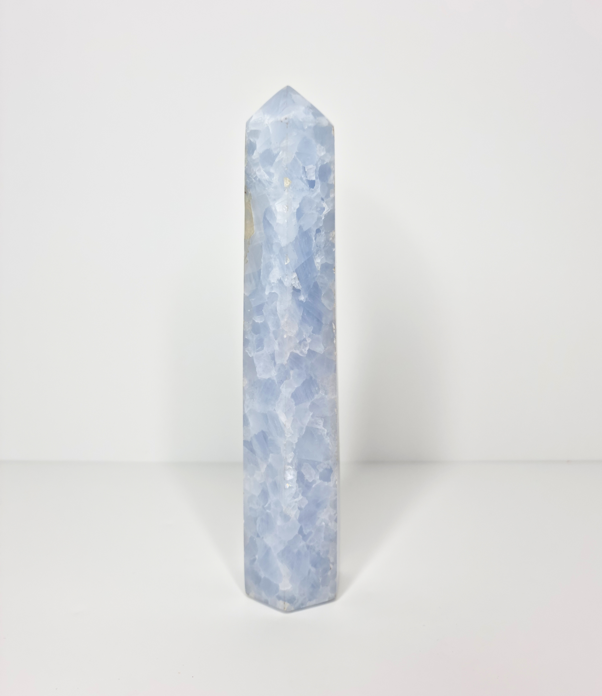 Blauwe calciet toren
