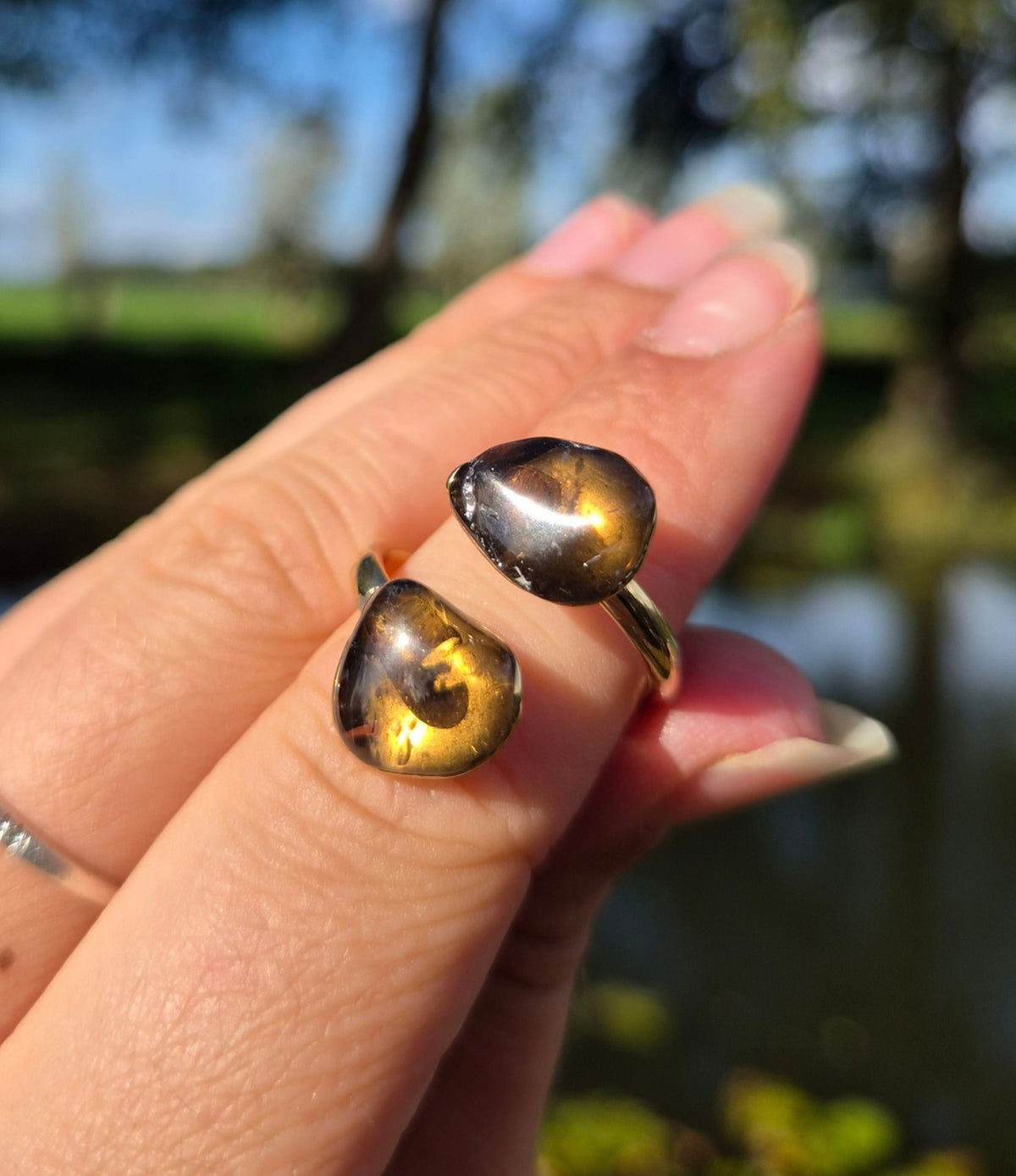 Rookkwarts ring - verstelbaar - goude plating