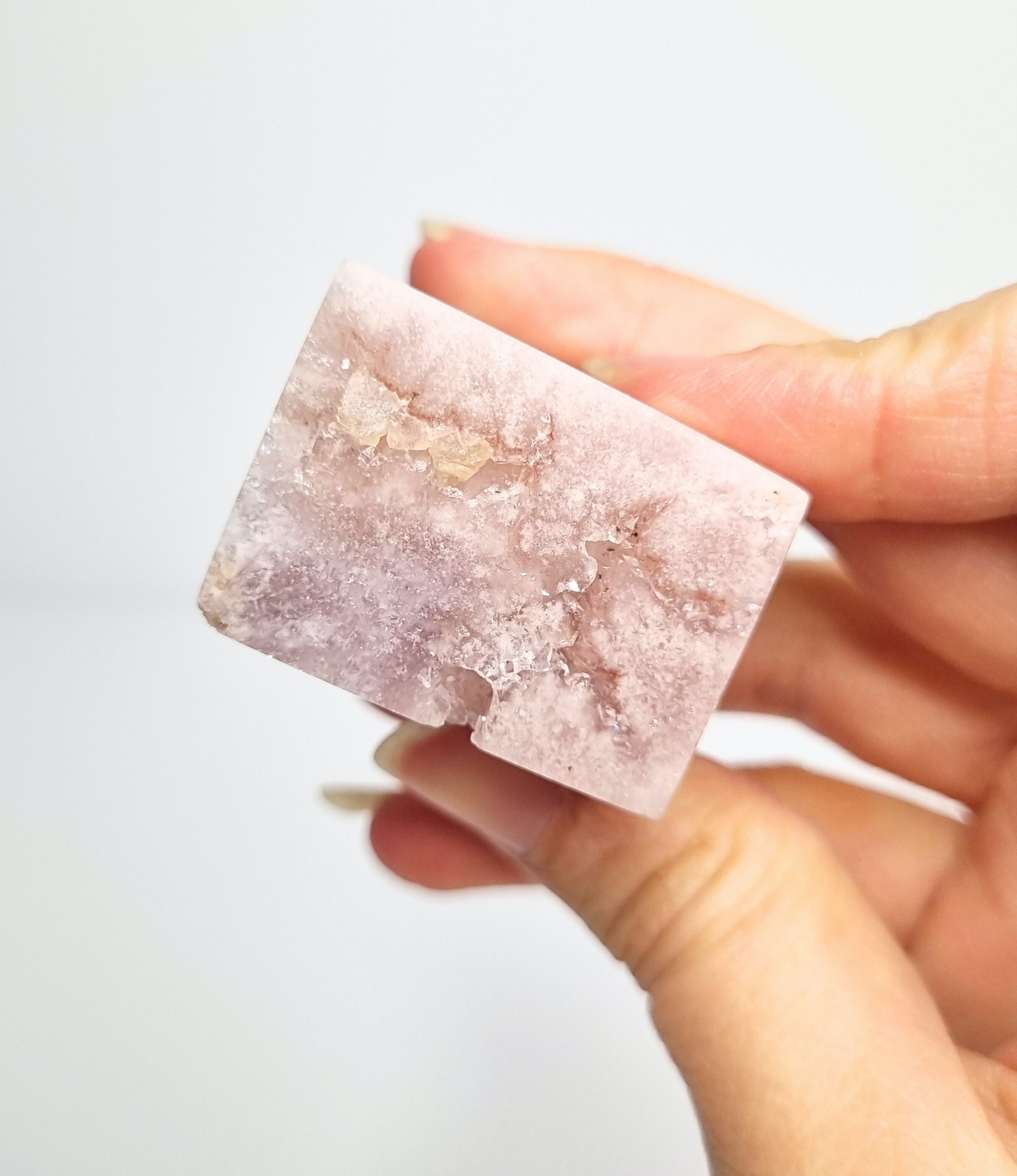 Roze amethist stukje