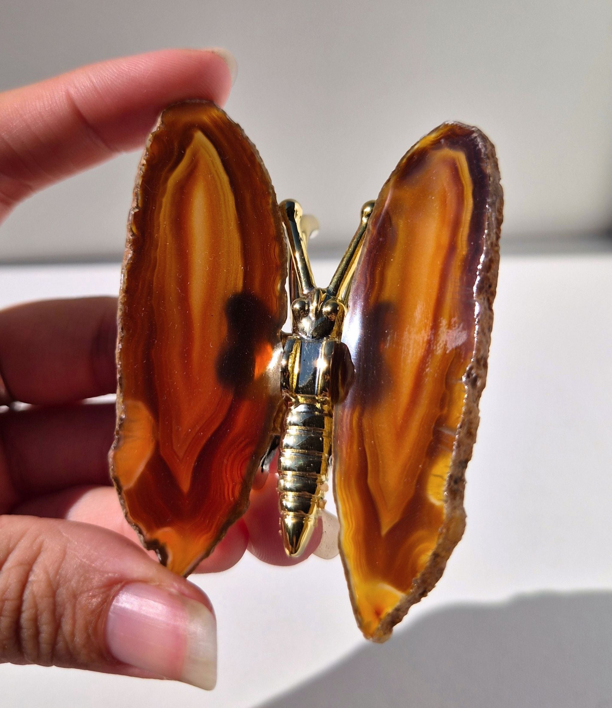 Agate on stand