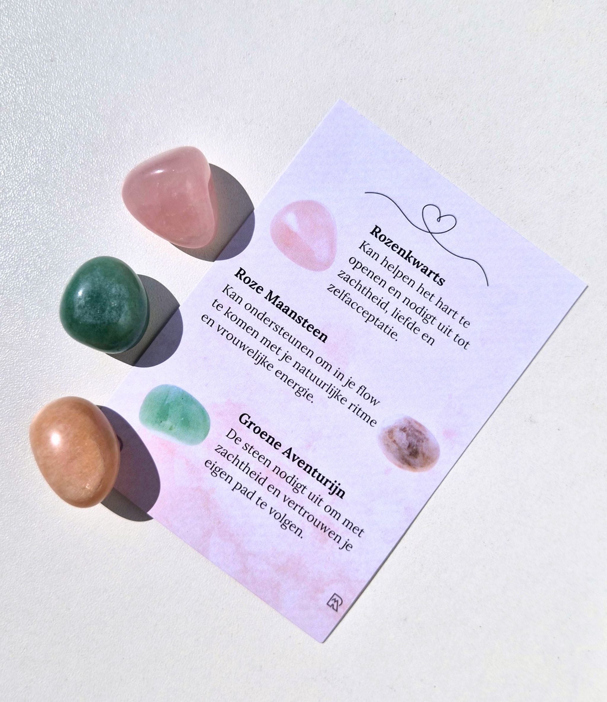 Feminine energy | Set van 3 trommelstenen