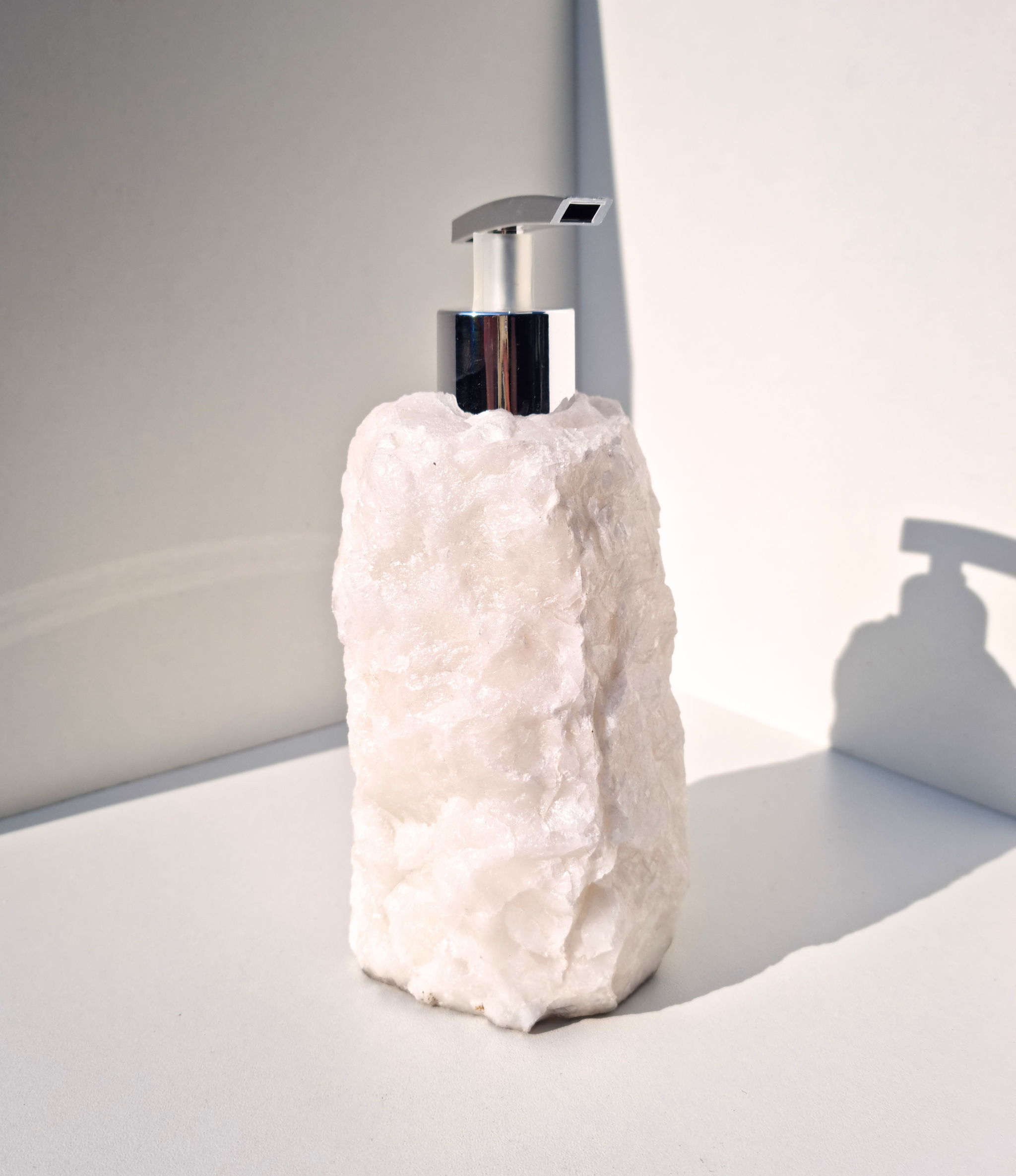 Bergkristal zeepdispenser