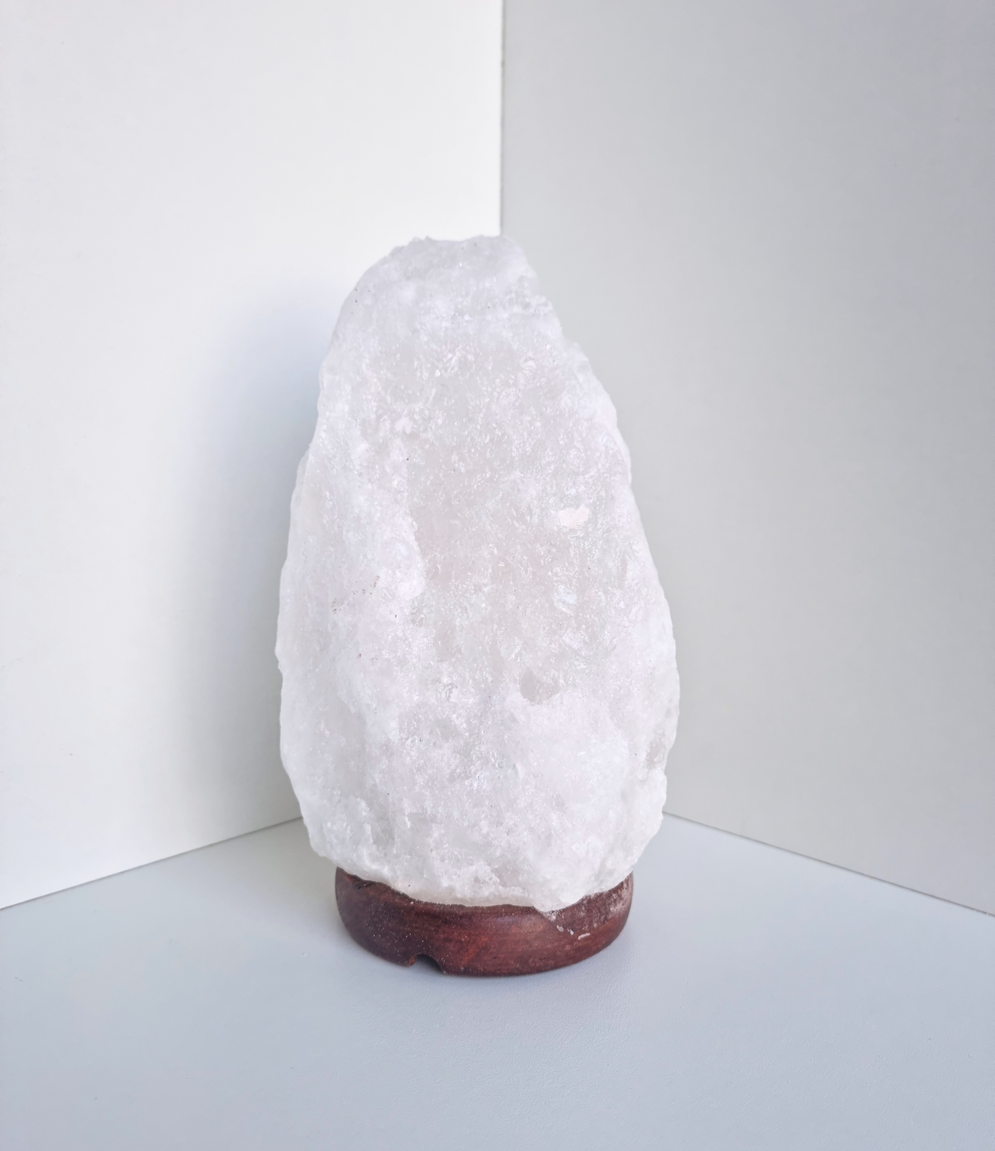 Witte Himalaya zoutlamp