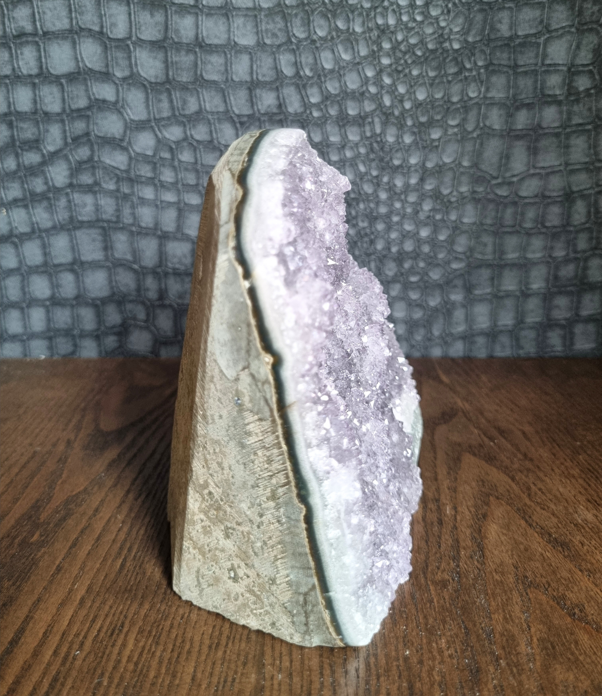 Amethist op standvlak