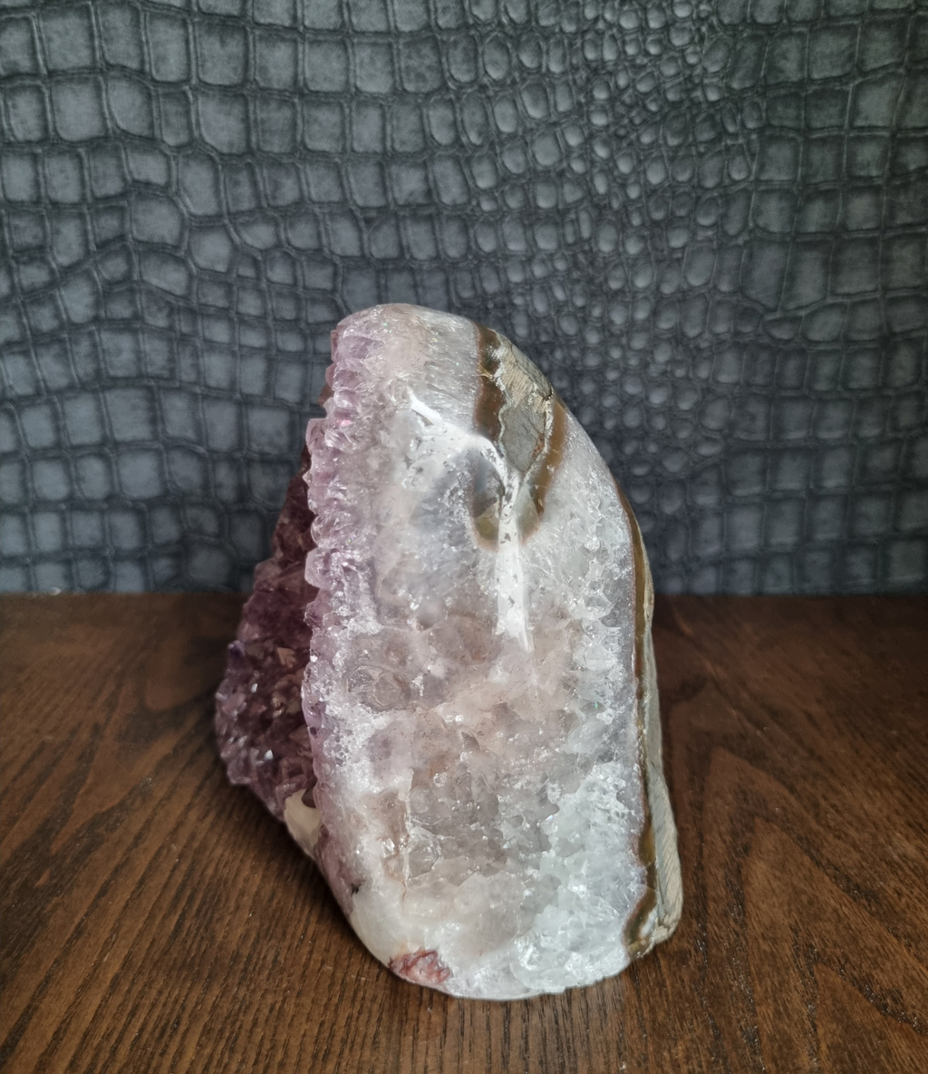 Amethist op standvlak