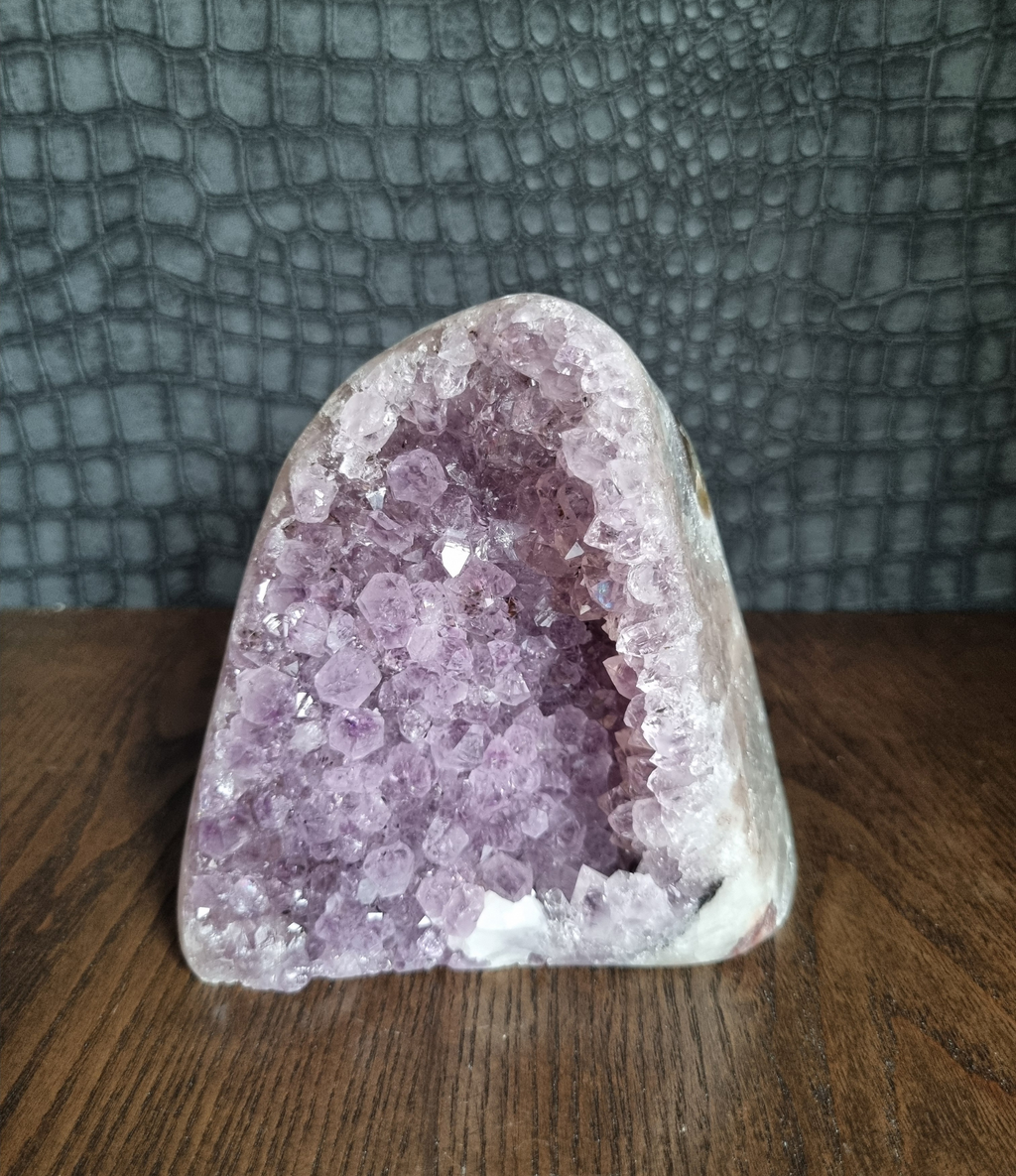 Amethist op standvlak