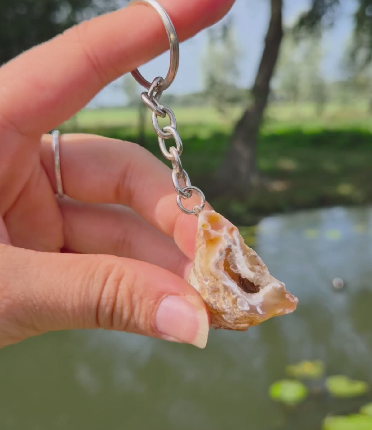 Pendentif en calcédoine