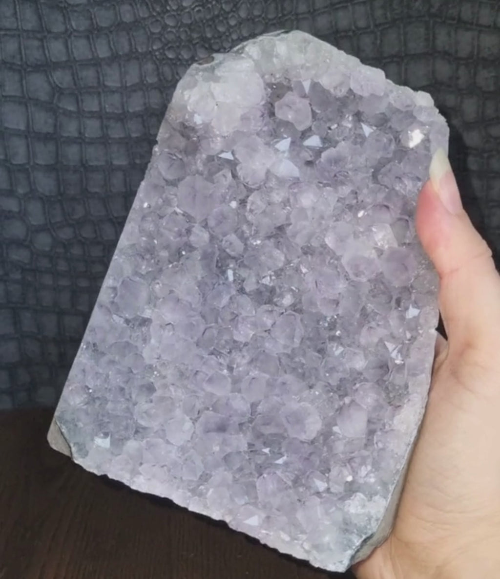 Amethist op standvlak