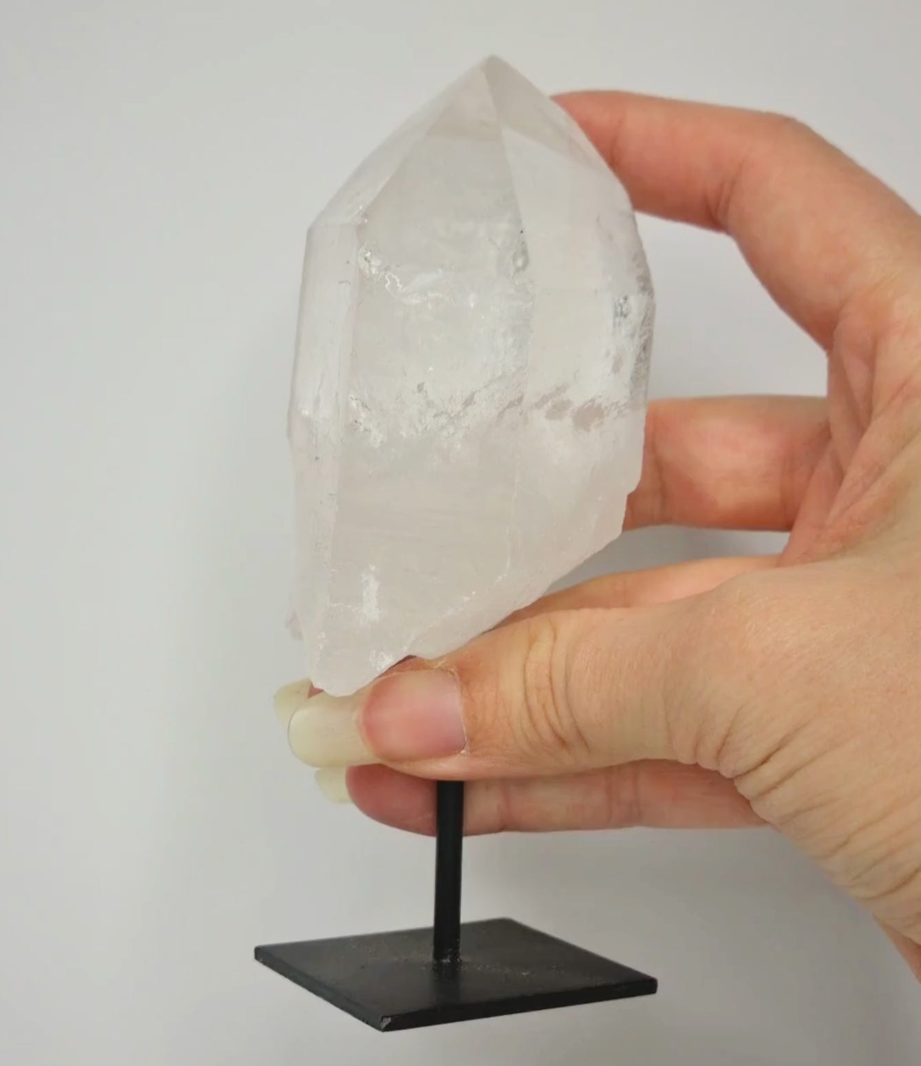 Bergkristal op standaard