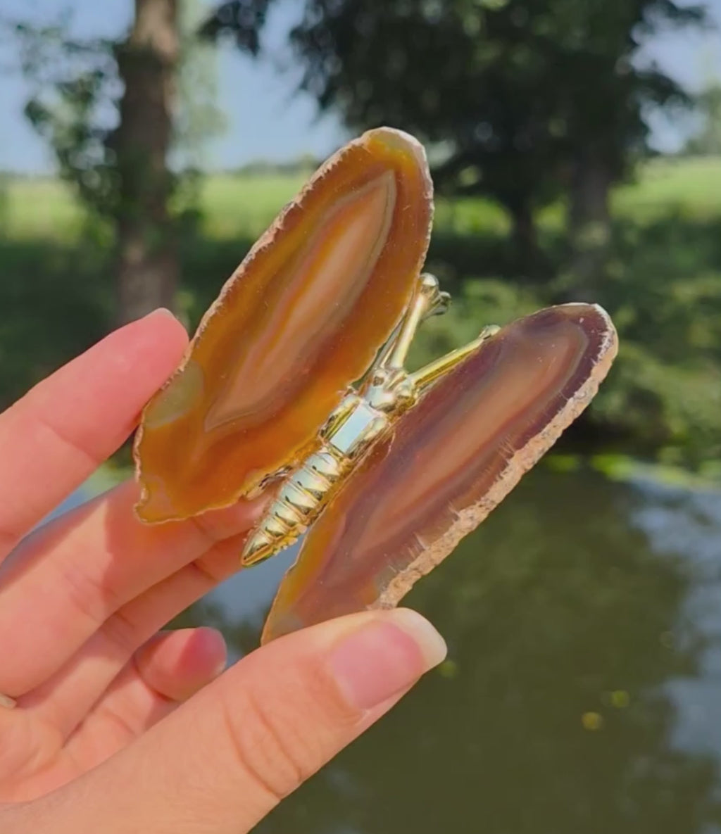 Agate on stand