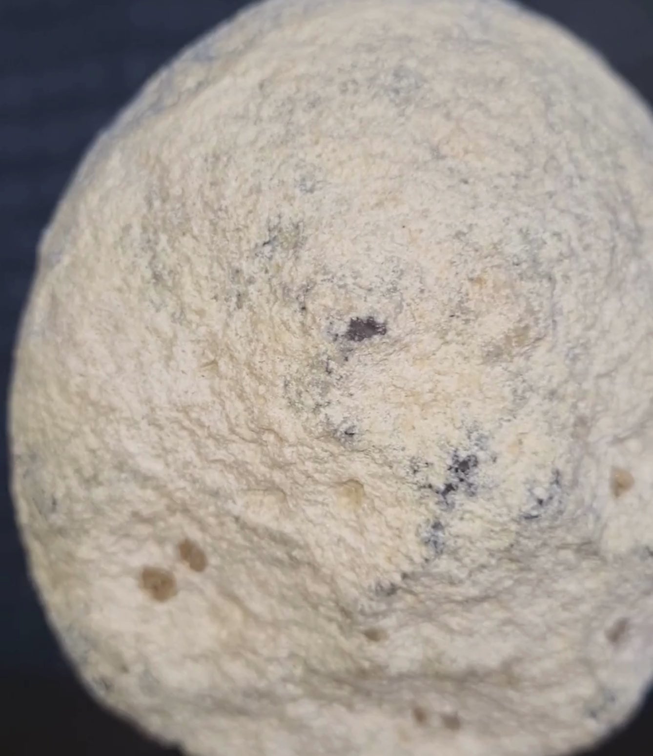 Agaat geode op standaard