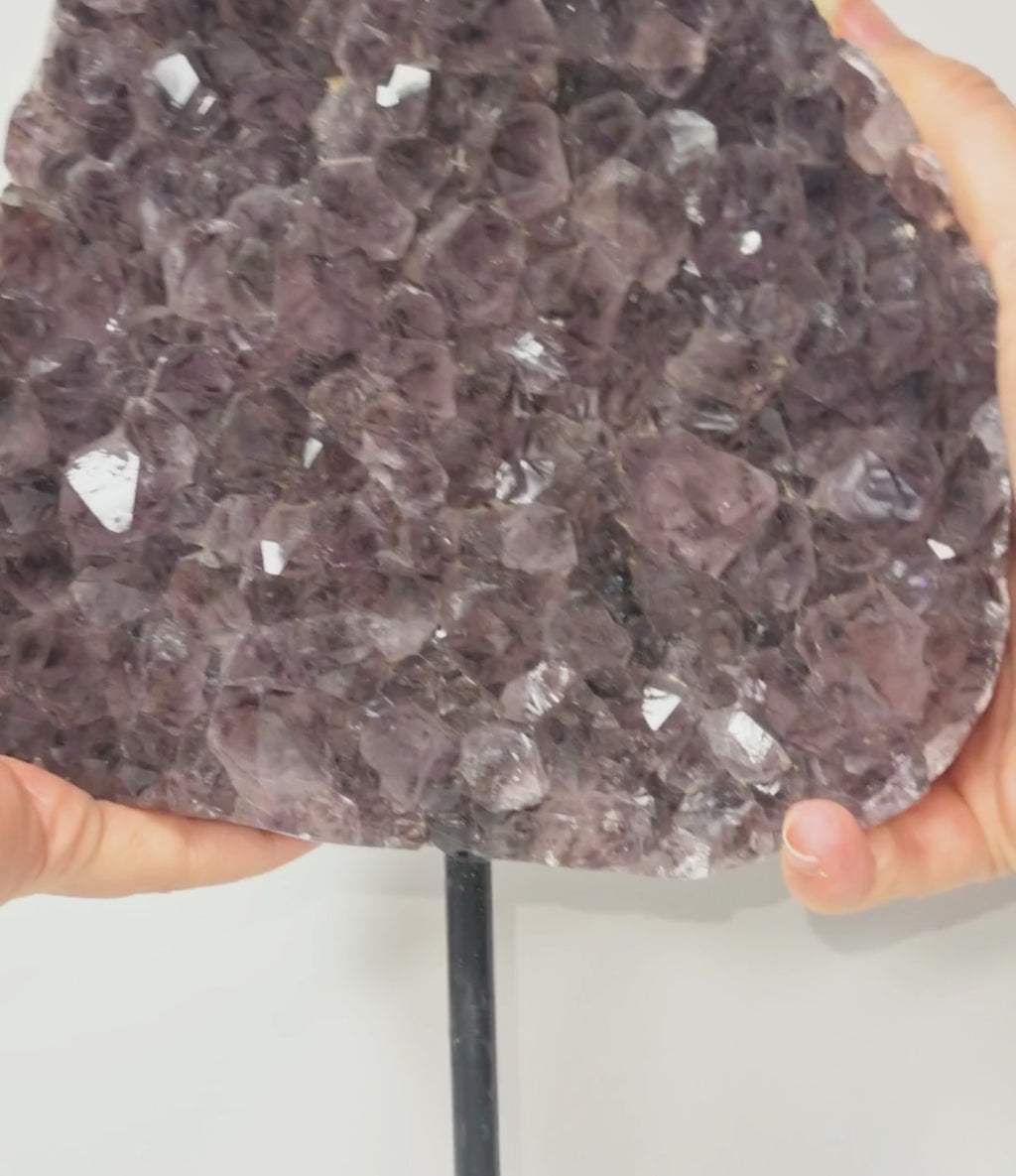 Amethist op standaard