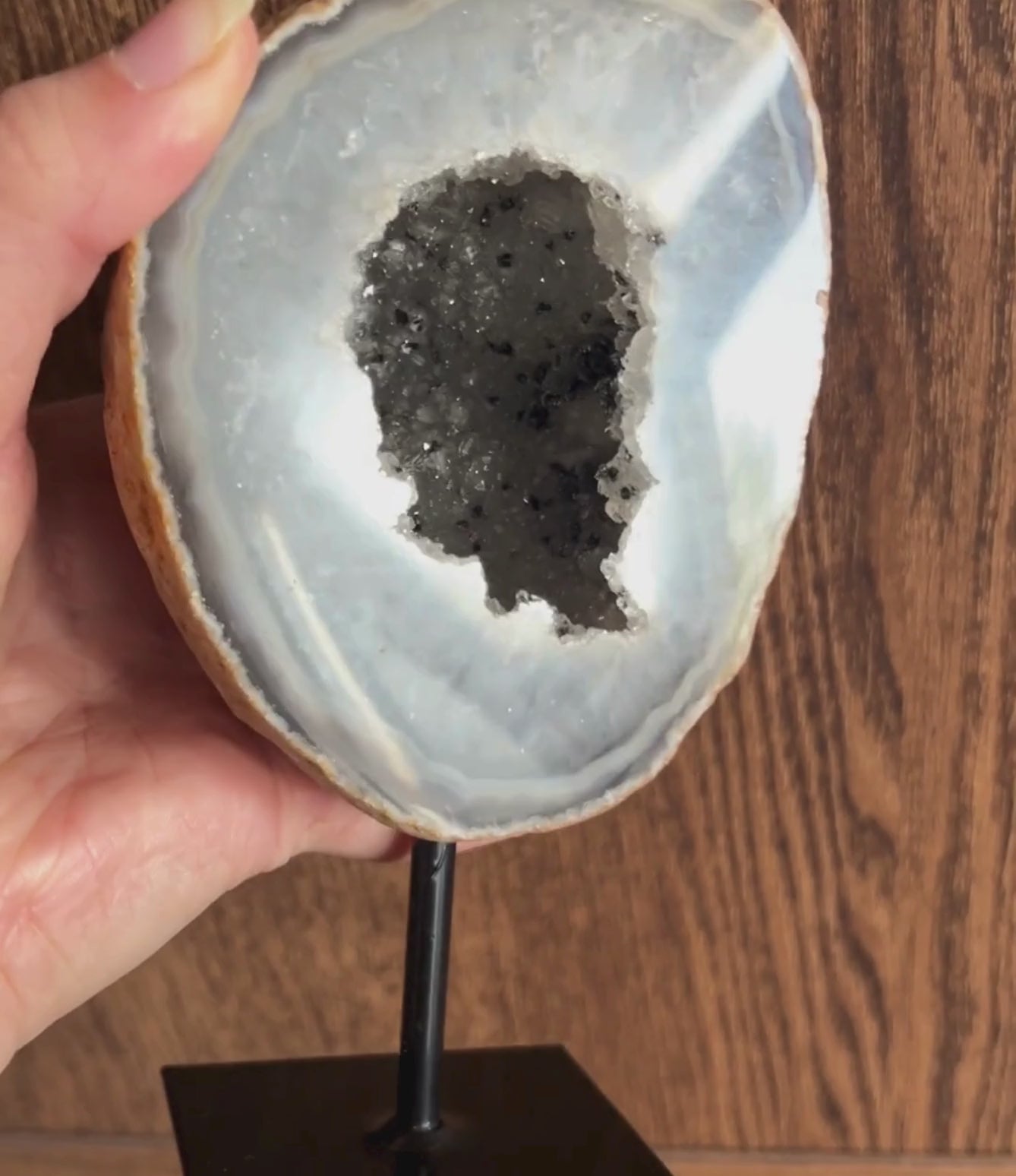 Agaat op standaard druzy