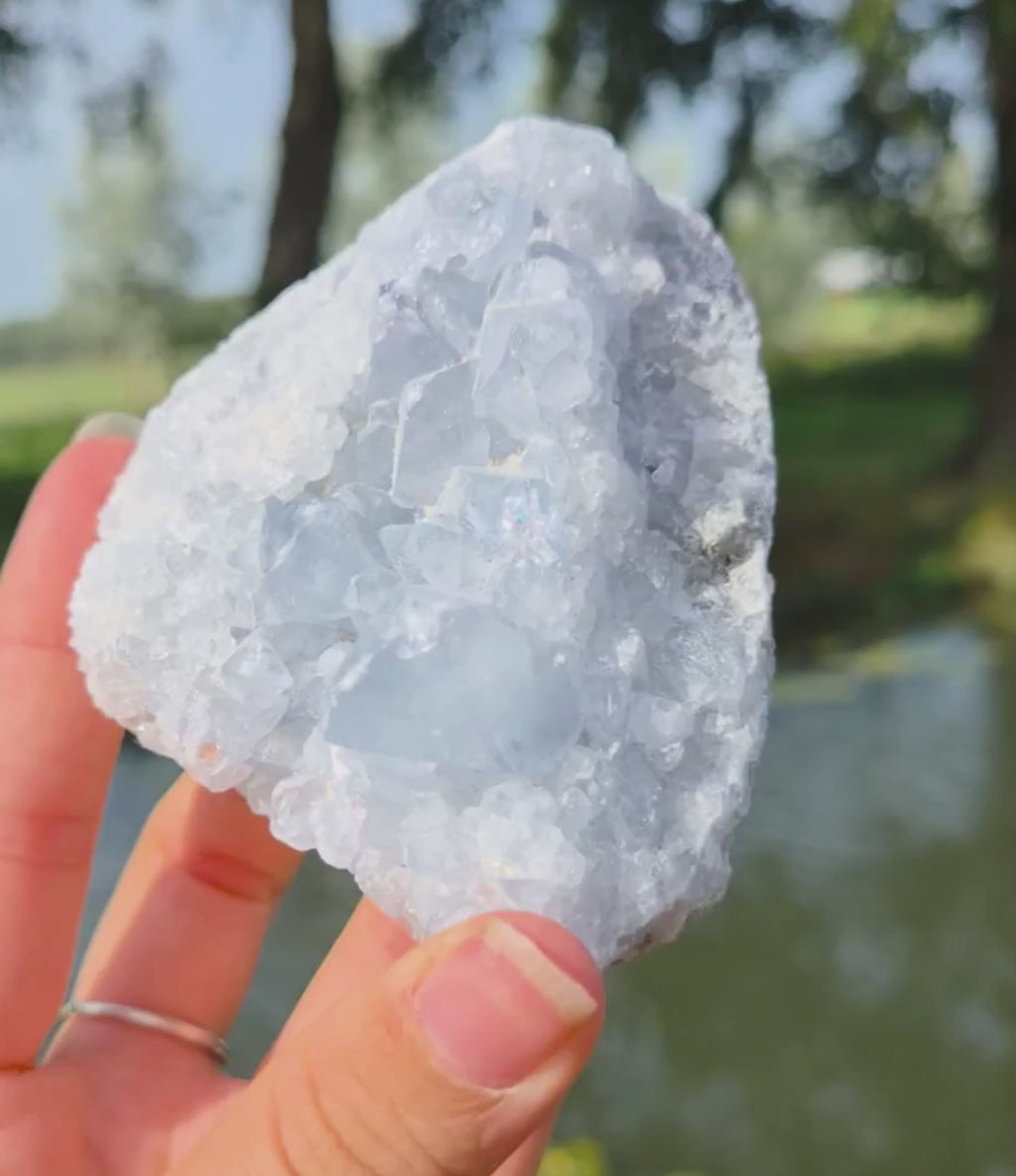 Celestite egg