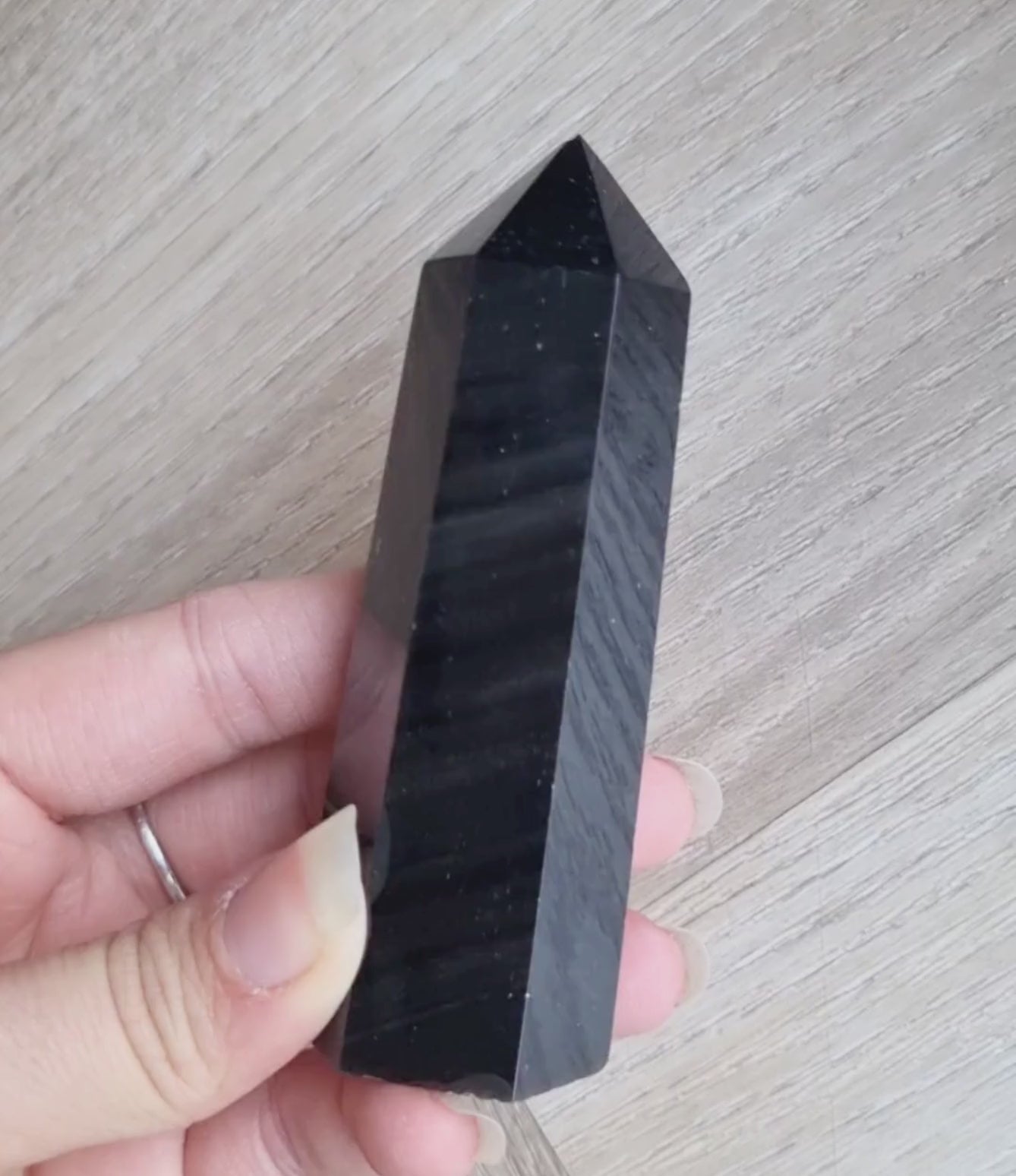 Obsidiaan toren